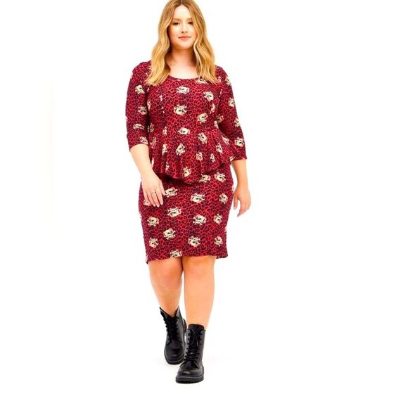 Torrid Red Peplum Ponte Knit SkullS & Leopard Dress Size 5X Halloween Stretch - Picture 2 of 9